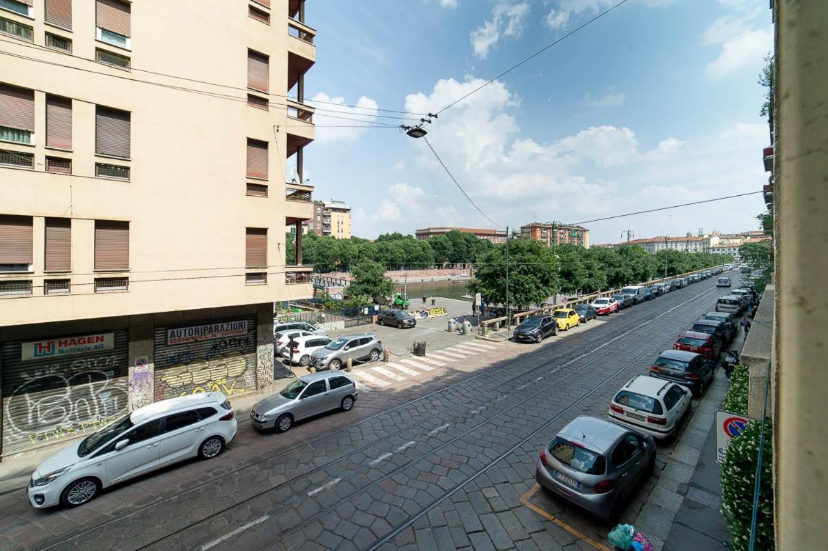 Hbhall Residenze Darsena Milan Bagian luar foto