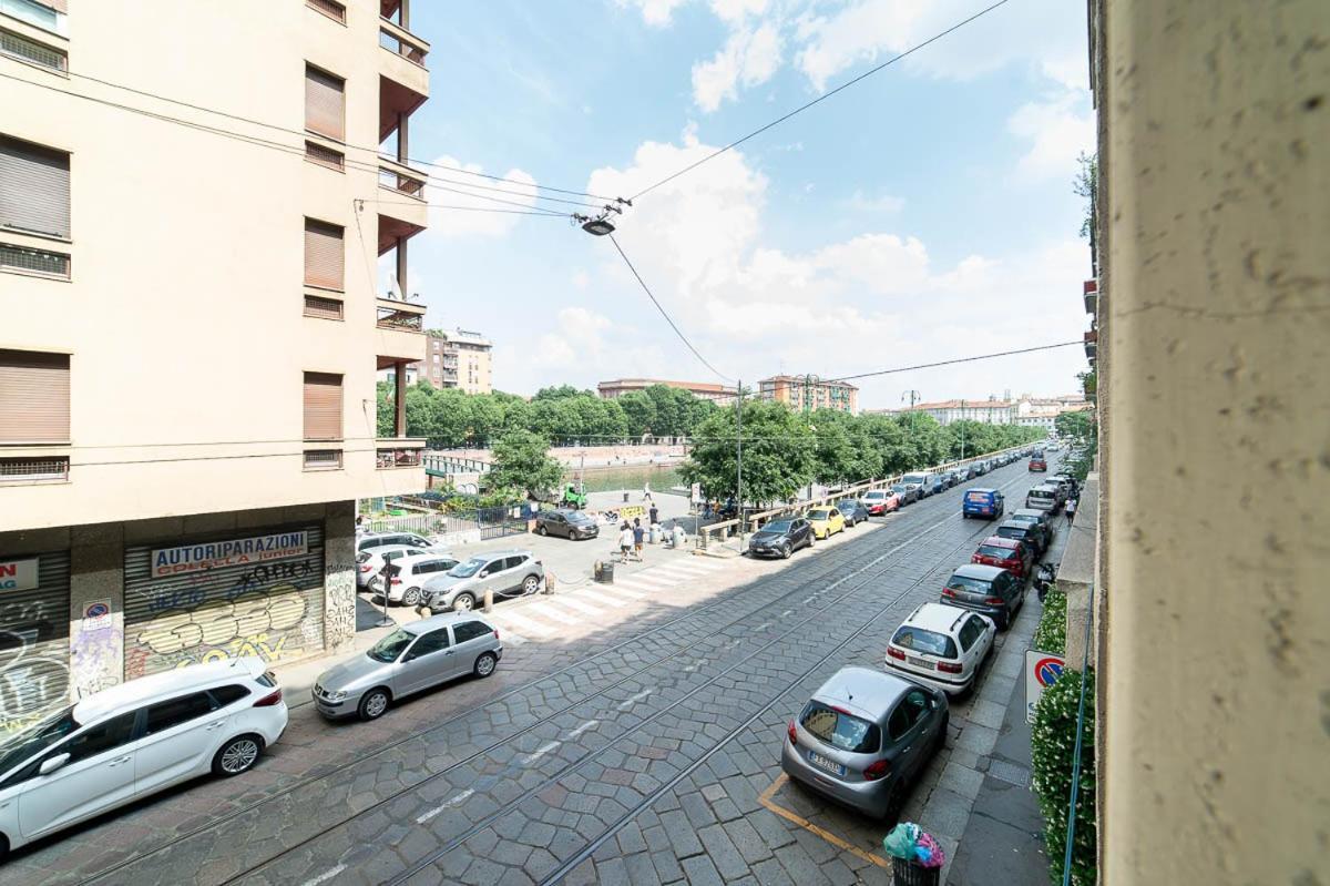 Hbhall Residenze Darsena Milan Bagian luar foto
