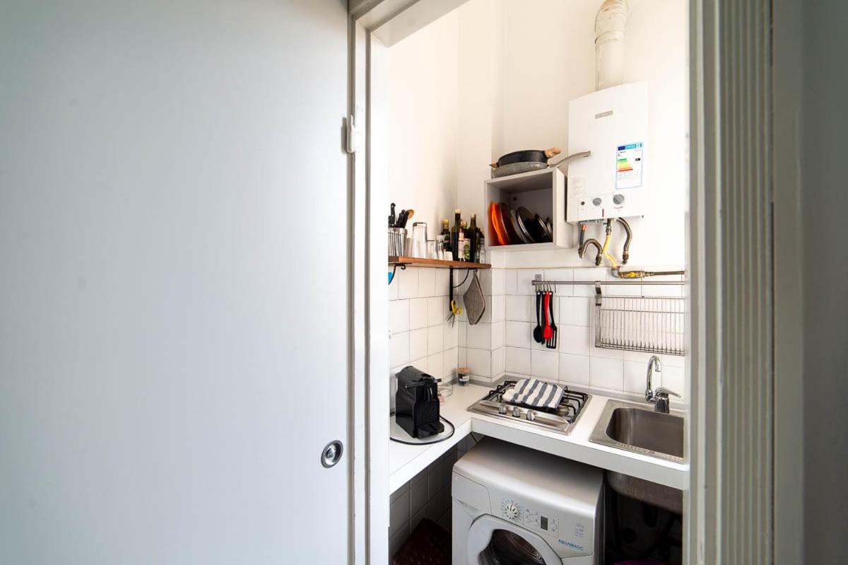 Hbhall Residenze Darsena Milan Bagian luar foto