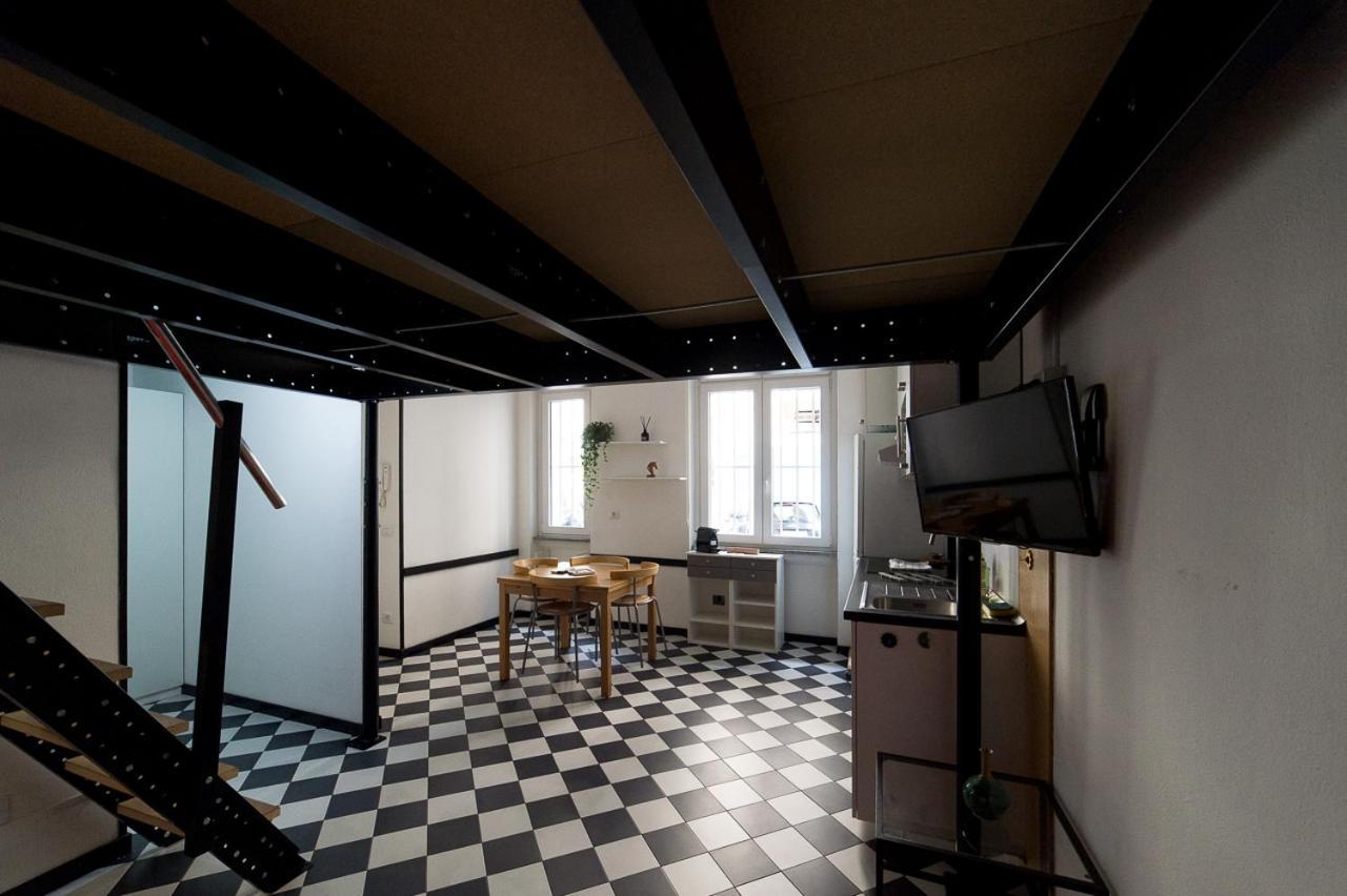 Hbhall Residenze Darsena Milan Bagian luar foto