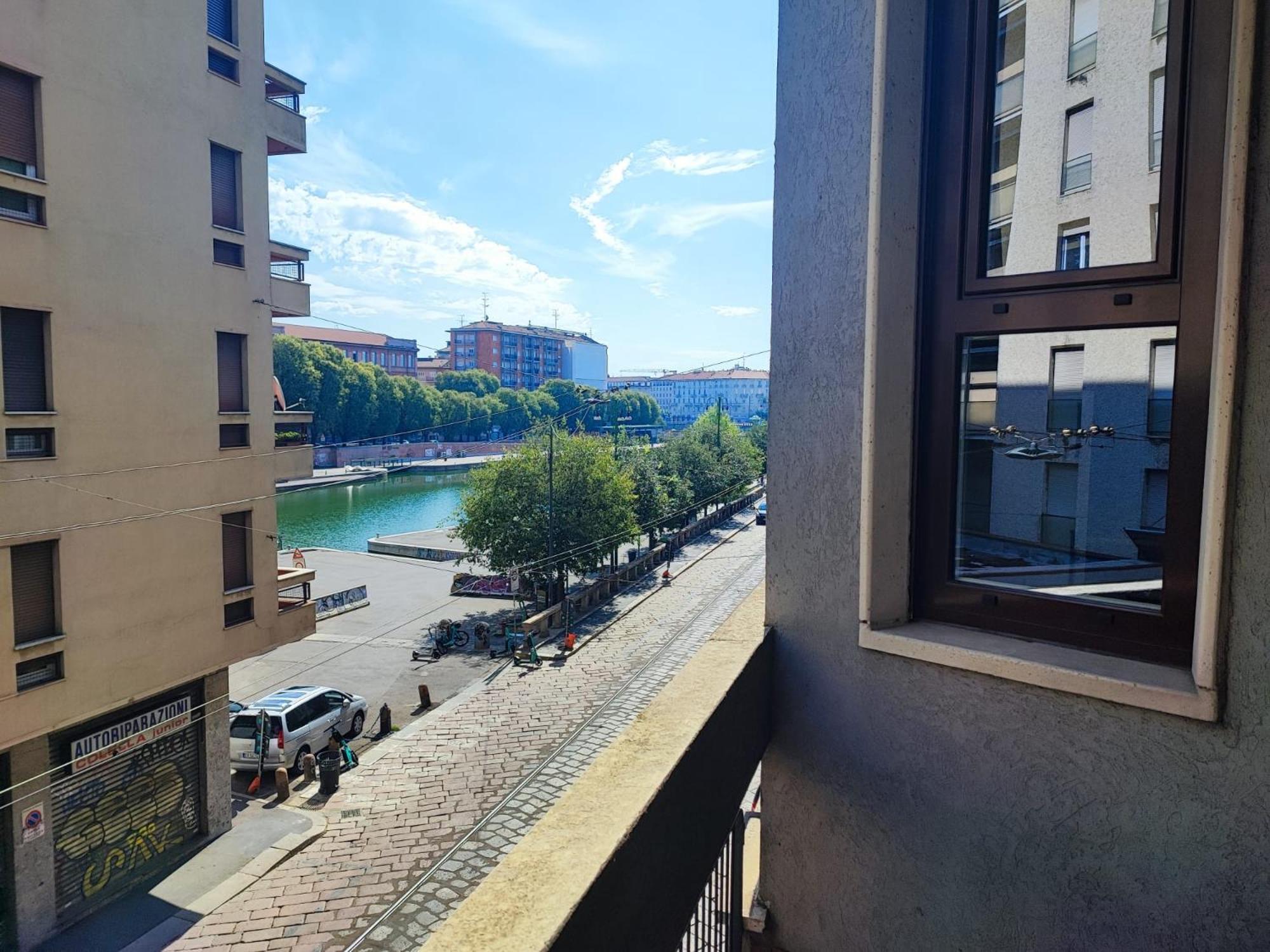 Hbhall Residenze Darsena Milan Bagian luar foto